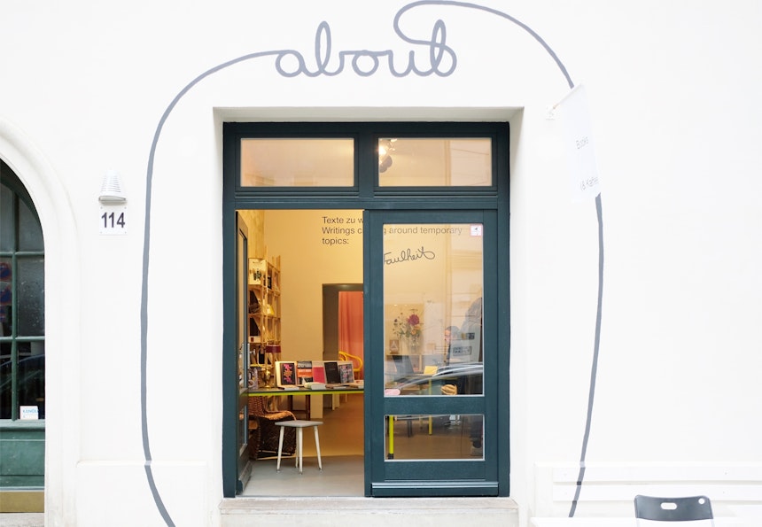 About Bookshop – klein & fein in der Linienstraße in Berlin Mitte