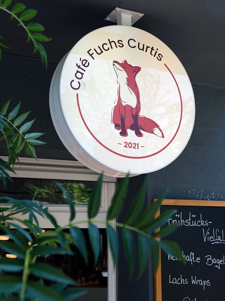 Cafe Fuchs Curtis Berlin 26