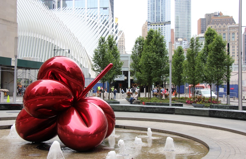 Jeff Koons, Red Balloon Flower, Ground Zero