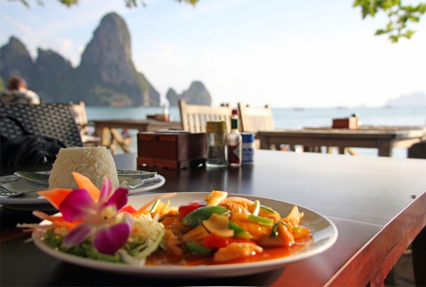Restaurant – Ton Sai Bay Resort